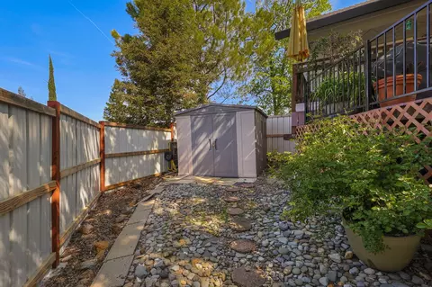 6055 Gleneagles Ct, Redding, CA 96003 photo 77