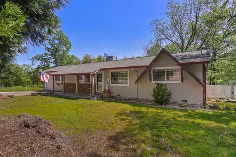 8955 Maynard Rd, Palo Cedro, CA 96073