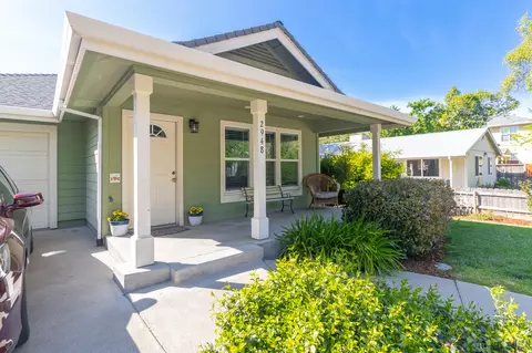 2948 Leland Ave, Redding, CA 96001