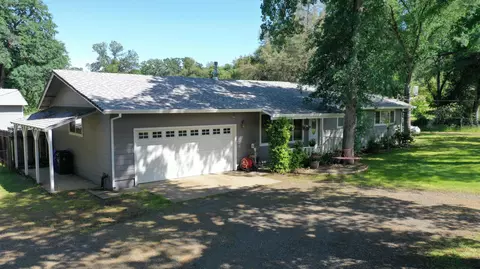 18420 Rory Ln, Cottonwood, CA 96022