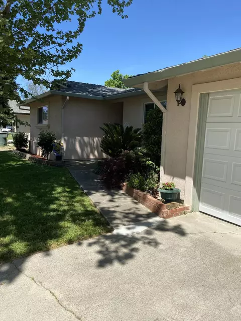 6515 Paso, Redding, CA 96001 photo 5