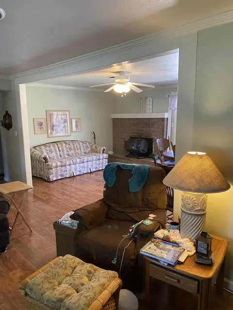 6515 Paso, Redding, CA 96001 photo 10