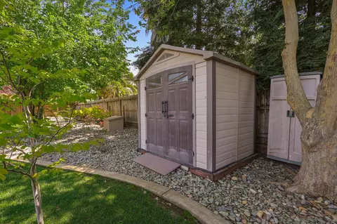 2045 Princeton Way, Redding, CA 96003 photo 57