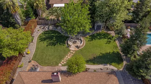 2045 Princeton Way, Redding, CA 96003 photo 22