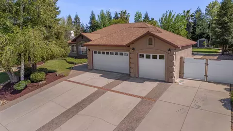 2045 Princeton Way, Redding, CA 96003 photo 54