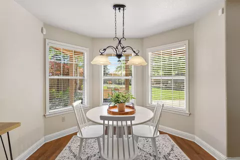 2045 Princeton Way, Redding, CA 96003 photo 8