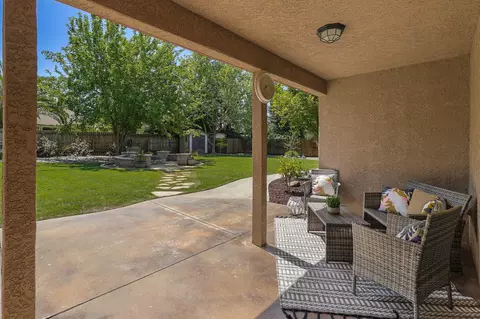 2045 Princeton Way, Redding, CA 96003 photo 18