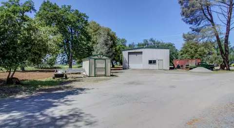 7242 Loftus Rd, Redding, CA 96002 photo 36