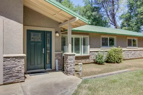 7242 Loftus Rd, Redding, CA 96002 photo 5