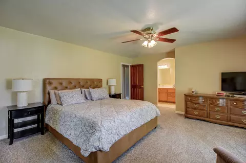 7242 Loftus Rd, Redding, CA 96002 photo 25