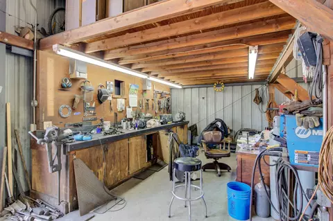 7242 Loftus Rd, Redding, CA 96002 photo 38