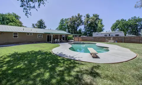 7242 Loftus Rd, Redding, CA 96002 photo 3