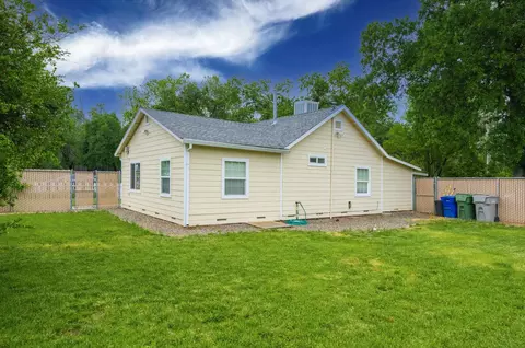 2841 Girvan Rd, Redding, CA 96001 photo 11