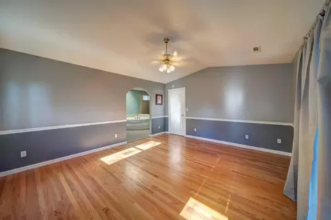 2305 Chestnut St, Redding, CA 96001 photo 35