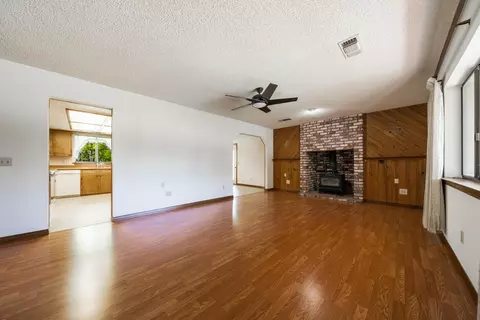 1742 Filaree Dr, Redding, CA 96002 photo 8
