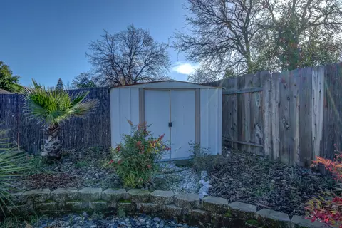 1708 Mary Lake Dr, Redding, CA 96001 photo 31