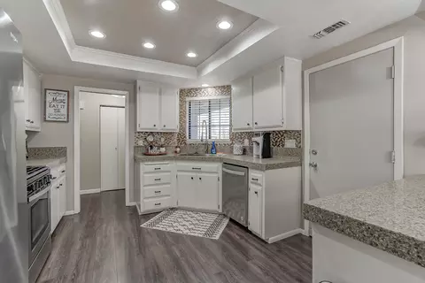 1708 Mary Lake Dr, Redding, CA 96001 photo 9
