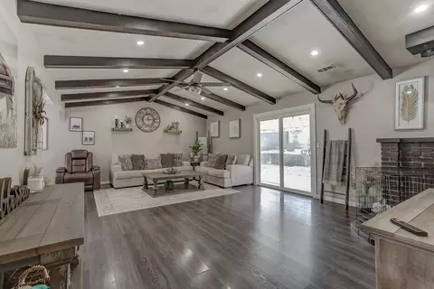 1708 Mary Lake Dr, Redding, CA 96001 photo 5