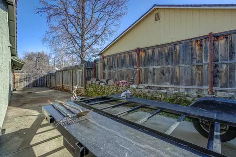 1708 Mary Lake Dr, Redding, CA 96001 photo 28
