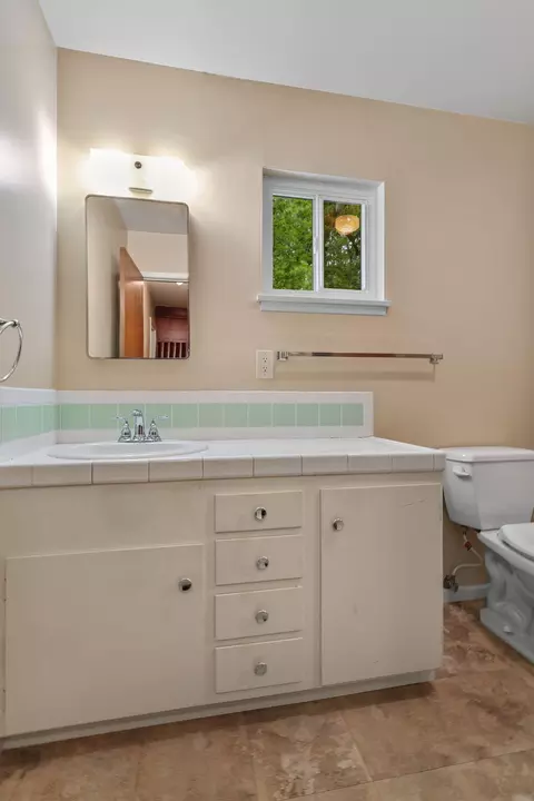 14918 Wonderland Blvd, Redding, CA 96003 photo 29