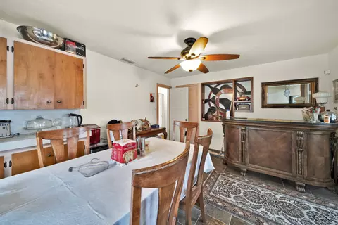 2055 Gold St, Redding, CA 96001 photo 18