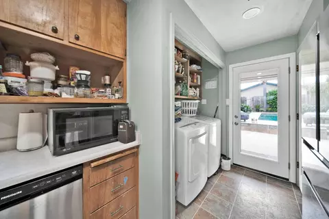 2055 Gold St, Redding, CA 96001 photo 25