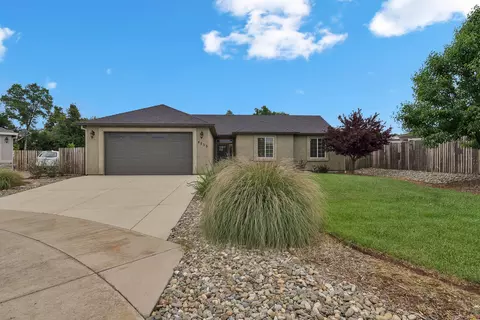 4855 Mandalay Ct, Anderson, CA 96007