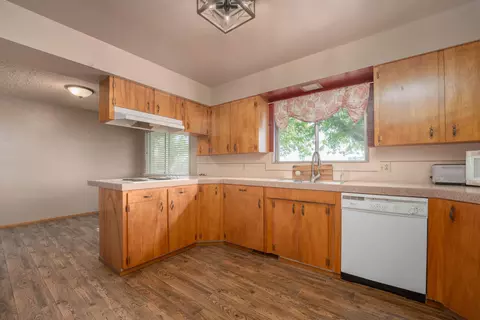 11748 Citrus Rd, Red Bluff, CA 96080 photo 6