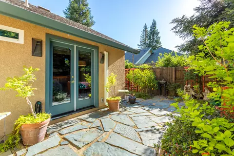 2503 Castlewood Dr, Redding, CA 96002 photo 57