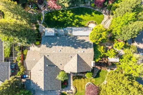 2503 Castlewood Dr, Redding, CA 96002 photo 65