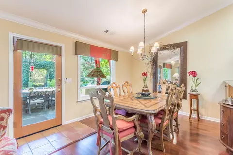 2503 Castlewood Dr, Redding, CA 96002 photo 14