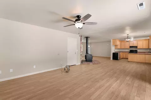 4551 E Bonnyview Rd, Redding, CA 96001 photo 13