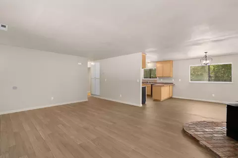 4551 E Bonnyview Rd, Redding, CA 96001 photo 9