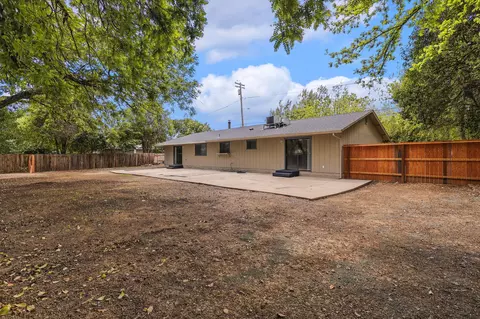4551 E Bonnyview Rd, Redding, CA 96001 photo 3