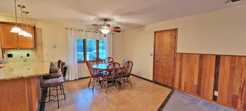 1680 Filaree Dr, Redding, CA 96002 photo 8