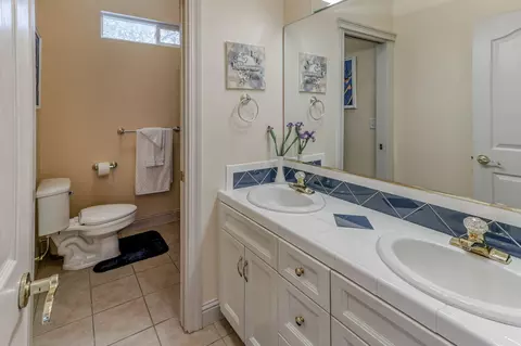 11867 Yosemite Dr, Redding, CA 96003 photo 23