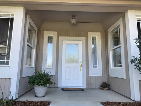 11867 Yosemite Dr, Redding, CA 96003 photo 5