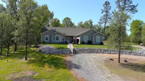 11867 Yosemite Dr, Redding, CA 96003 photo 65