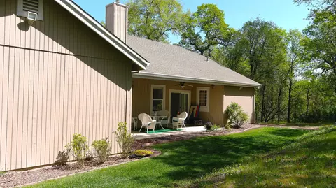 11867 Yosemite Dr, Redding, CA 96003 photo 68
