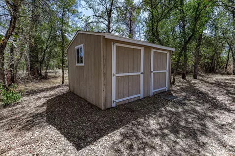 11867 Yosemite Dr, Redding, CA 96003 photo 57