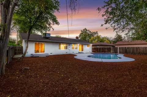 2075 Glenrose Dr, Redding, CA 96001 photo 33