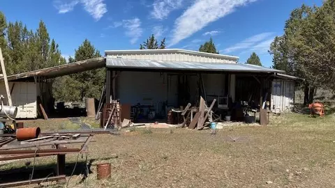 Exterior - 661-775 Bunselmeier Rd, Bieber, CA 96009 photo 5 of 7