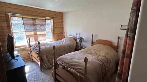Bedroom - 661-775 Bunselmeier Rd, Bieber, CA 96009 photo 3 of 3