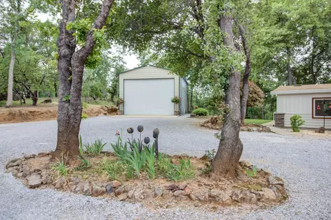 13592 Hanna Way, Redding, CA 96003 photo 37