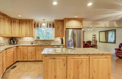 13592 Hanna Way, Redding, CA 96003 photo 10