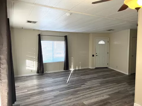 385 Lime, Redding, CA 96003 photo 3
