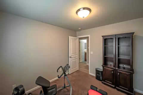 1072 Monterra Ln, Redding, CA 96002 photo 23