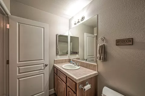 1072 Monterra Ln, Redding, CA 96002 photo 26