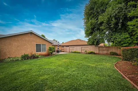 1072 Monterra Ln, Redding, CA 96002 photo 31