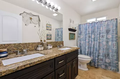 3622 Capricorn Way, Redding, CA 96002 photo 6